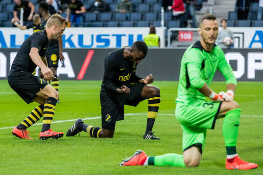 Henok Goitom of AIK celebrates