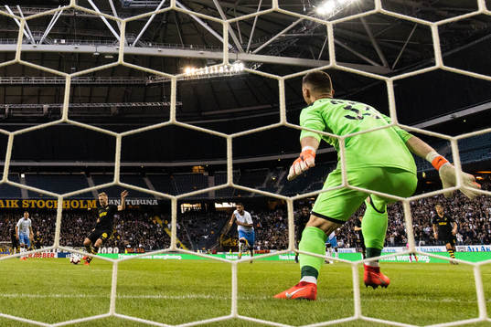Sebastian Larsson of AIK with a penalty kick