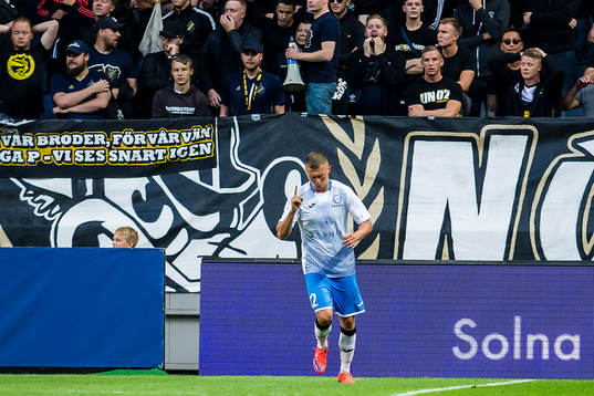 Anton Kobyalko of Ararat-Armenia celebrates 3-1