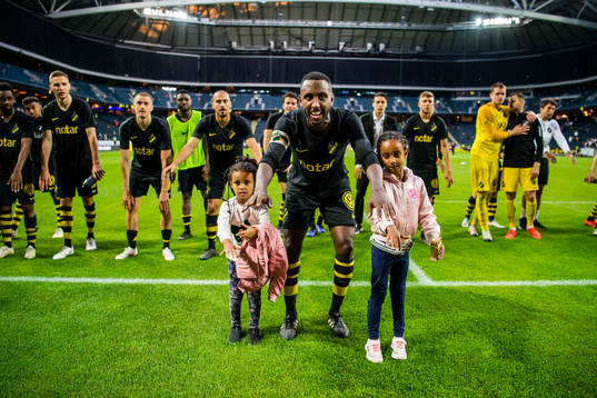 Henok Goitom of AIK celebrates