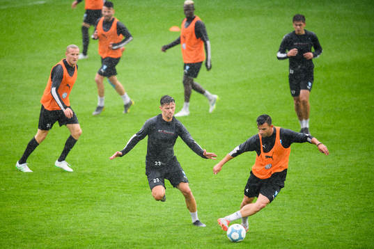 Marcus Antonsson and Behrang Safari of Malmö FF