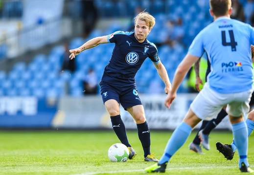 Oscar Lewicki of Malmö FF