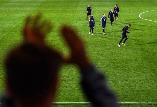 Supporters of Ballymena United applauds players of Malmö FF