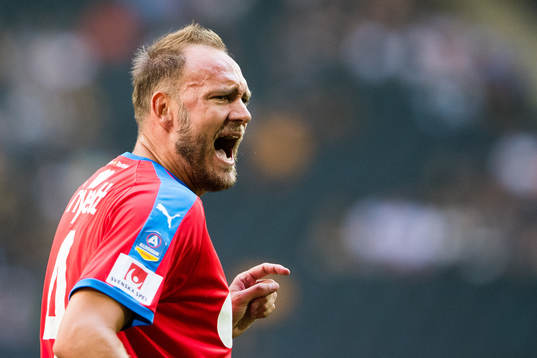 Helsingborgs Andreas Granqvist reagerar