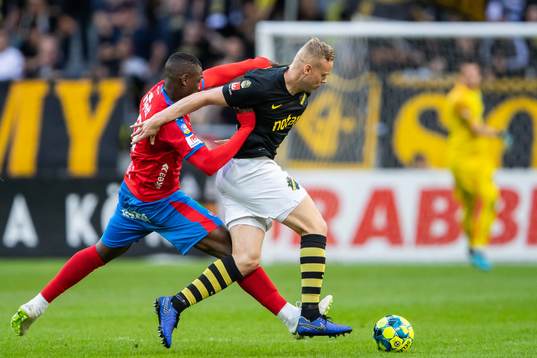 s Kolbeinn Sigthorsson