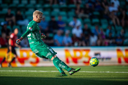 Häckens målvakt Peter Abrahamsson