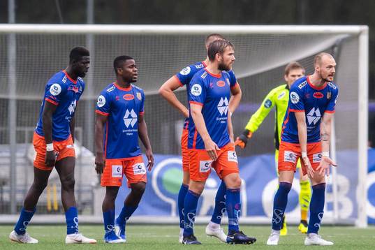 Pape Habib Gueye, Izunna Uzochukwu, Oddbjørn Lie and Aron