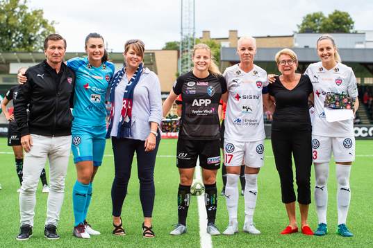 Bläddra bland fler bilder av Fotboll, Damallsvenskan, Rosengård - Växjö