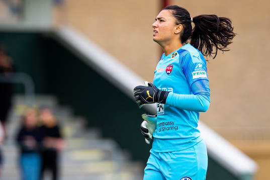 Rosengårds målvakt Zecira Musovic deppar