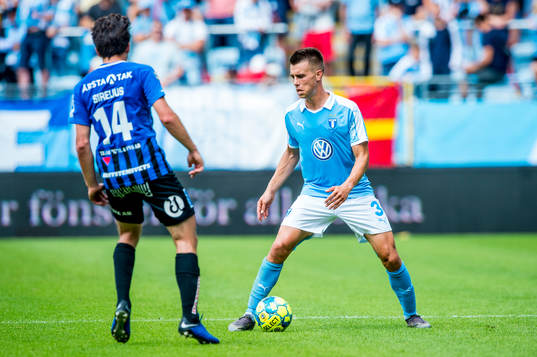 Sirius Ian Sirelius mot Malmö FFs Jonas Knudsen