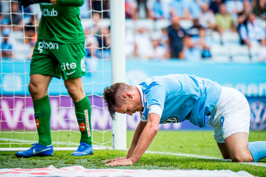 Malmö FFs Markus Rosenberg deppar