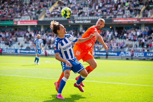 IFK Göteborgs Amin Affane och AFC Eskilstunas Mehmed
