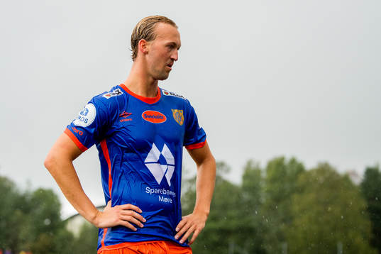 Jørgen Hatlehol of Aalesund at half time