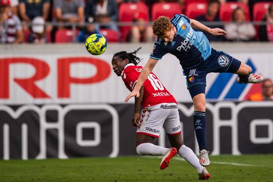 Kalmars York Rafael och Djurgårdens Aslak Witry