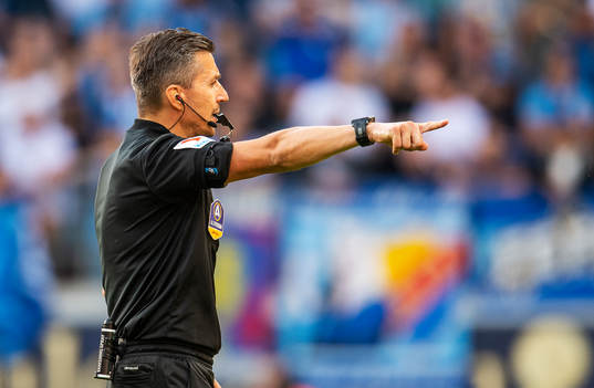 Domaren Bojan Pandzic