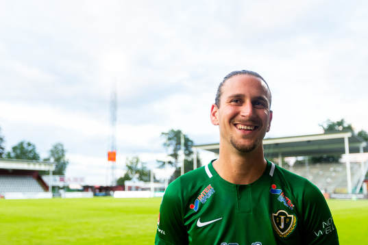 Jönköpings Edin Hamidovic jublar