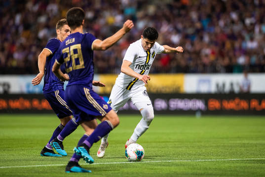 Tarik Elyounoussi of AIK