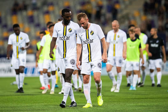 Henok Goitom and Sebastian Larsson of AIK looks dejected