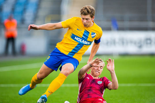 Alexander Fransson of IFK Norrköping and Kristers Tobers