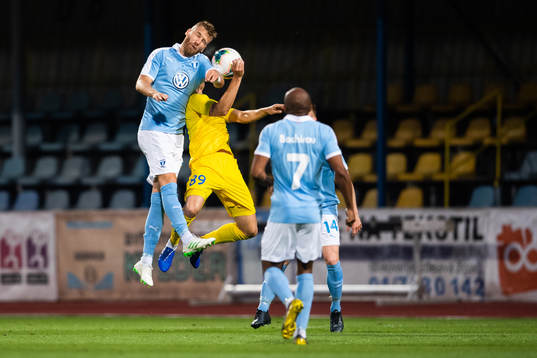 Rasmus Bengtsson of Malmö FF and Slobodan Vuk of Domzale