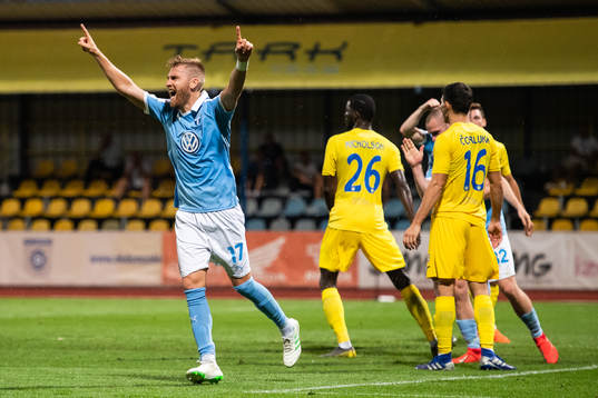 Rasmus Bengtsson of Malmö FF celebrates