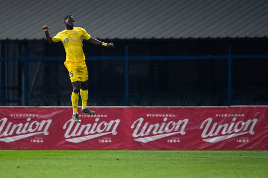 Shamar Nicholson of Domzale celebrates scoring 2-1