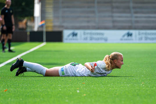Rosengårds Ebba Wieder har ont