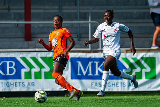 Kungsbackas Josephine Chukwunonye och Rosengårds Anam Imo