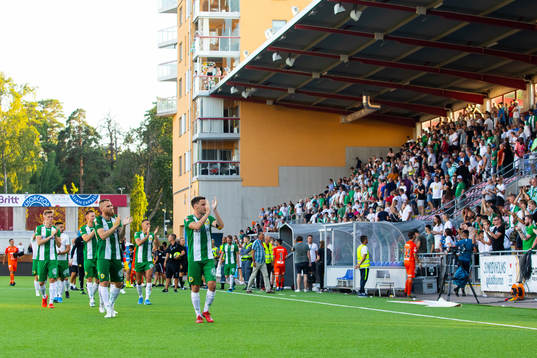 Hammarbys spelare tackar publiken