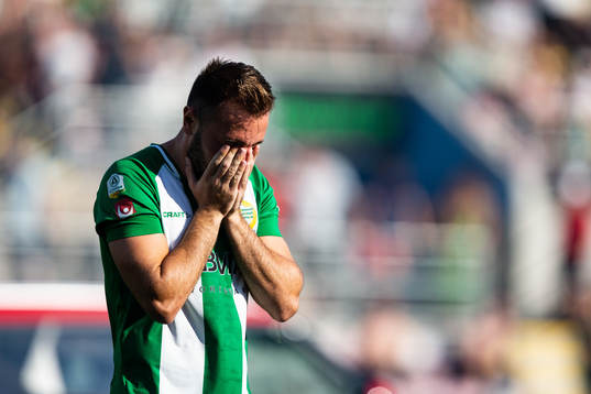 Hammarbys Muamer Tankovic innan fotbollsmatchen i