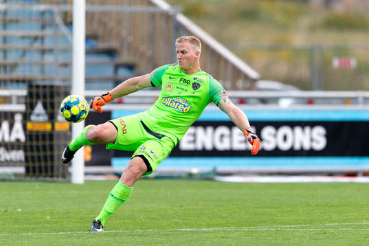 Falkenbergs målvakt Hampus Nilsson