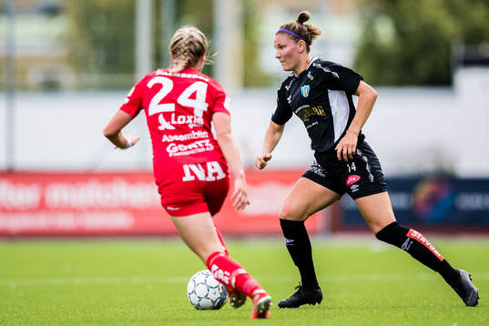 Örebros Jenna Hellström och Göteborgs Natalia Kuikka