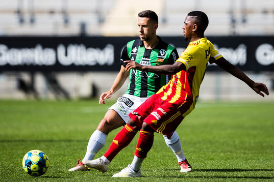 GAIS Predrag Randelovic och Syrianskas Lumala Abdu