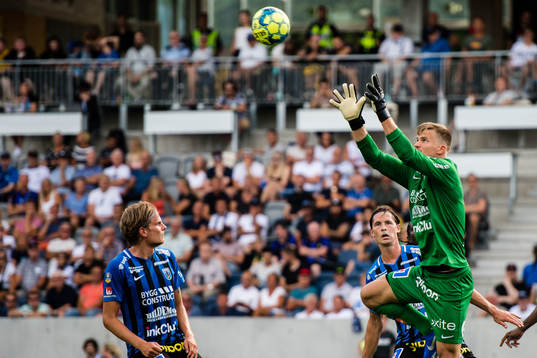 Sirius målvakt Lukas Jonsson