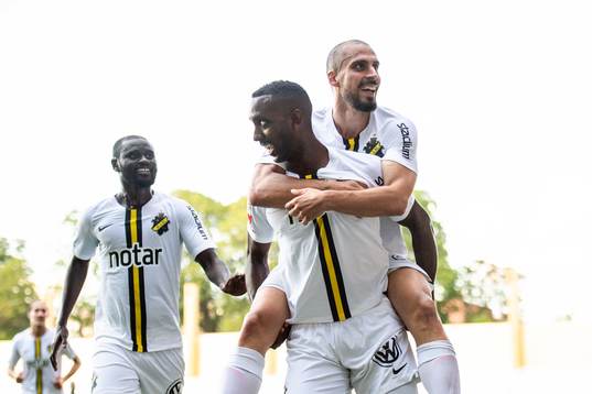 s Panajotis Dimitriadis, Enoch Kofi Adu och Henok Goitom