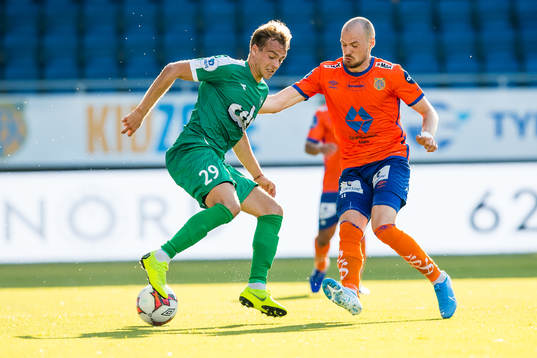 Kristoffer Nesse Stephensen of Nest-Sotra and Aron Elis