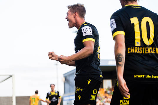 Mathias Idsøe Bringaker of Start celebrates 0-2
