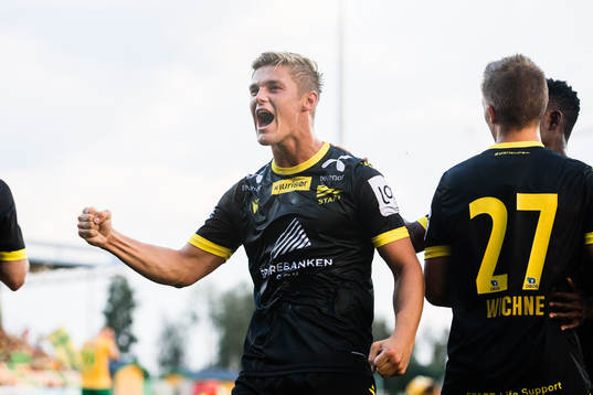 Mathias Idsøe Bringaker of Start celebrates 0-2