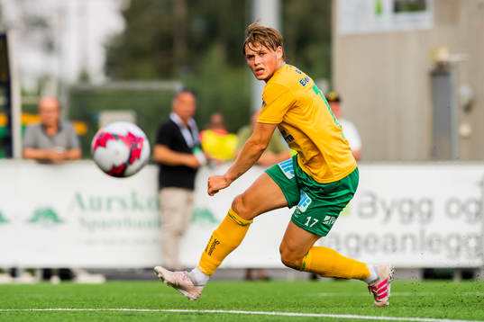 Lars Ranger of Ull/Kisa scores an own goal 0-1