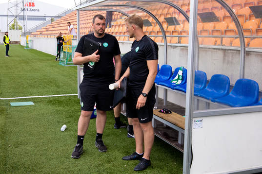 Västerås tränare Thomas Gabrielsson assisterande