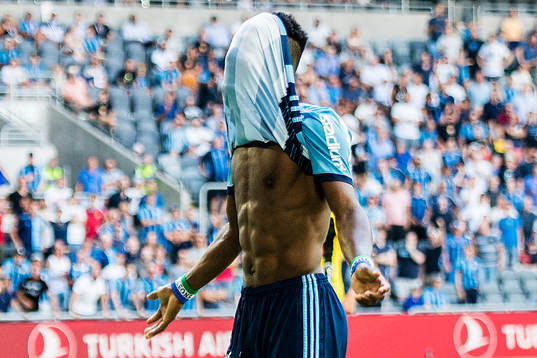 Djurgårdens Mohamed Buya Turay deppar