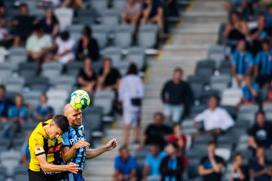 Häckens Alexander Jeremejeff och Djurgårdens Marcus