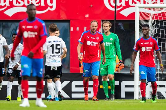 Helsingborgs Andreas Granqvist och målvakt Anders