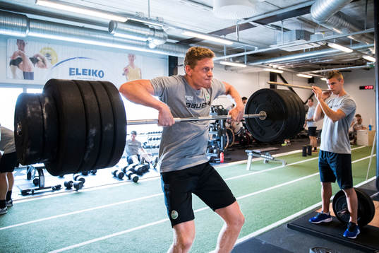 under en ishockeyträning med SHL-laget Rögle