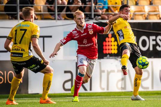 Elfsborgs Frederik Holst och Kalmars Nils Fröling