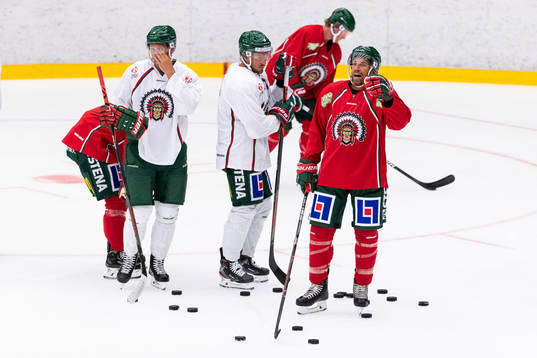 Frölundas Sebastian Stålberg och Joel Lundqvist