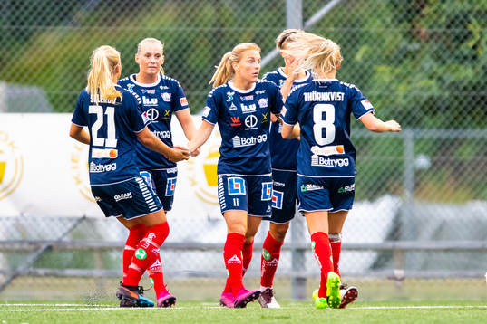 Linköping spelare jublar