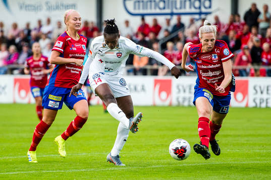 Rosengårds Anam Imo skjuter