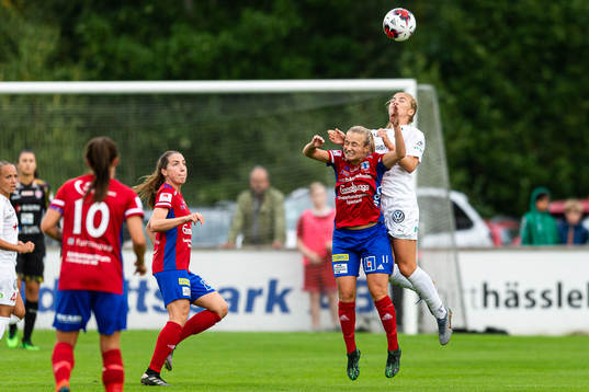 Vittsjös Tove Almqvist och Rosengårds Glodis Perla