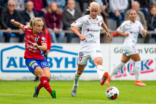 Vittsjös Tove Almqvist och Rosengårds Caroline Seger